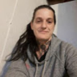 Meet your Posher, Alicia